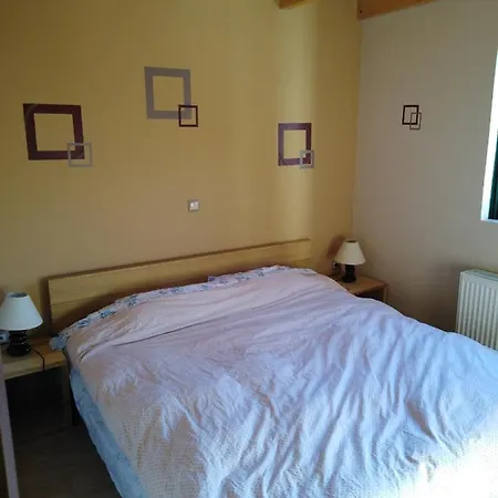 ορεινή μονοκατοικία στα χαλκιάνικα - ζαρούχλα - λίμνη τσιβλού Lodge Chalkianika