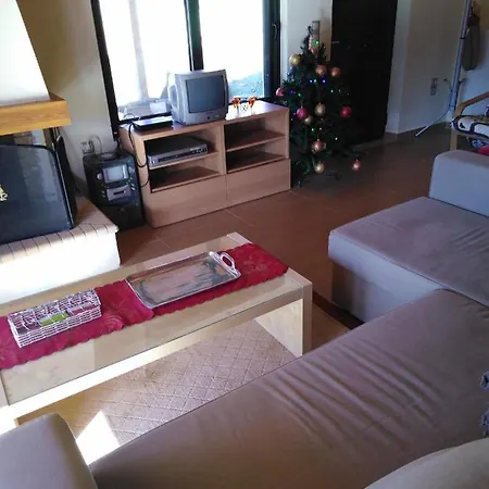 Lodge ορεινή μονοκατοικία στα χαλκιάνικα - ζαρούχλα - λίμνη τσιβλού Chalkianika