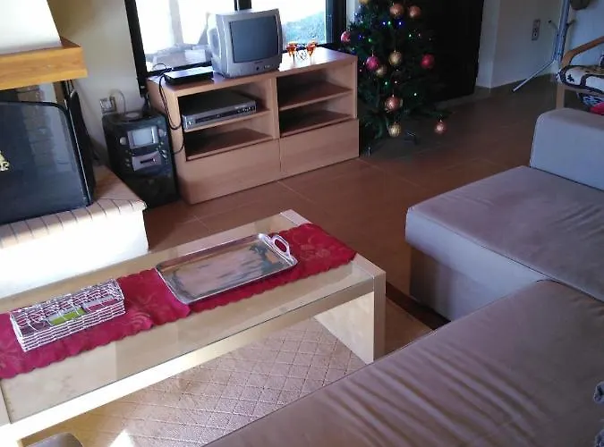 Gerendaház ορεινή μονοκατοικία στα χαλκιάνικα - ζαρούχλα - λίμνη τσιβλού Chalkianika